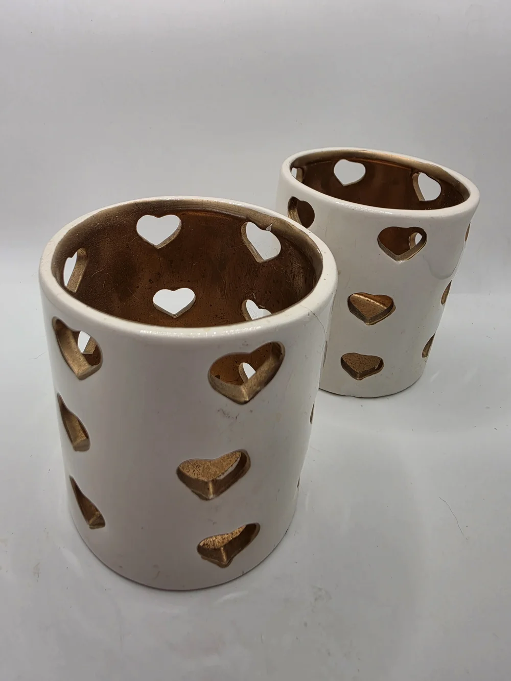 Newclassic Set Of 2 White Ceramic Heart Cutout Votive Candle Luminary Holder